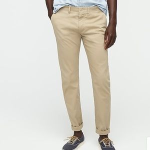 J. Crew men’s Flex-fit Sutton Chinos